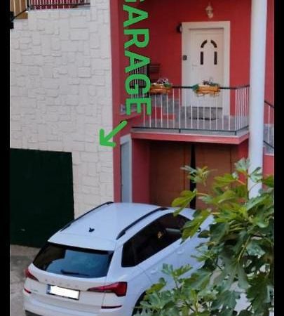 Glorianita Sweethome,Centro, Free Parking,Self Check- In 希贝尼克 外观 照片