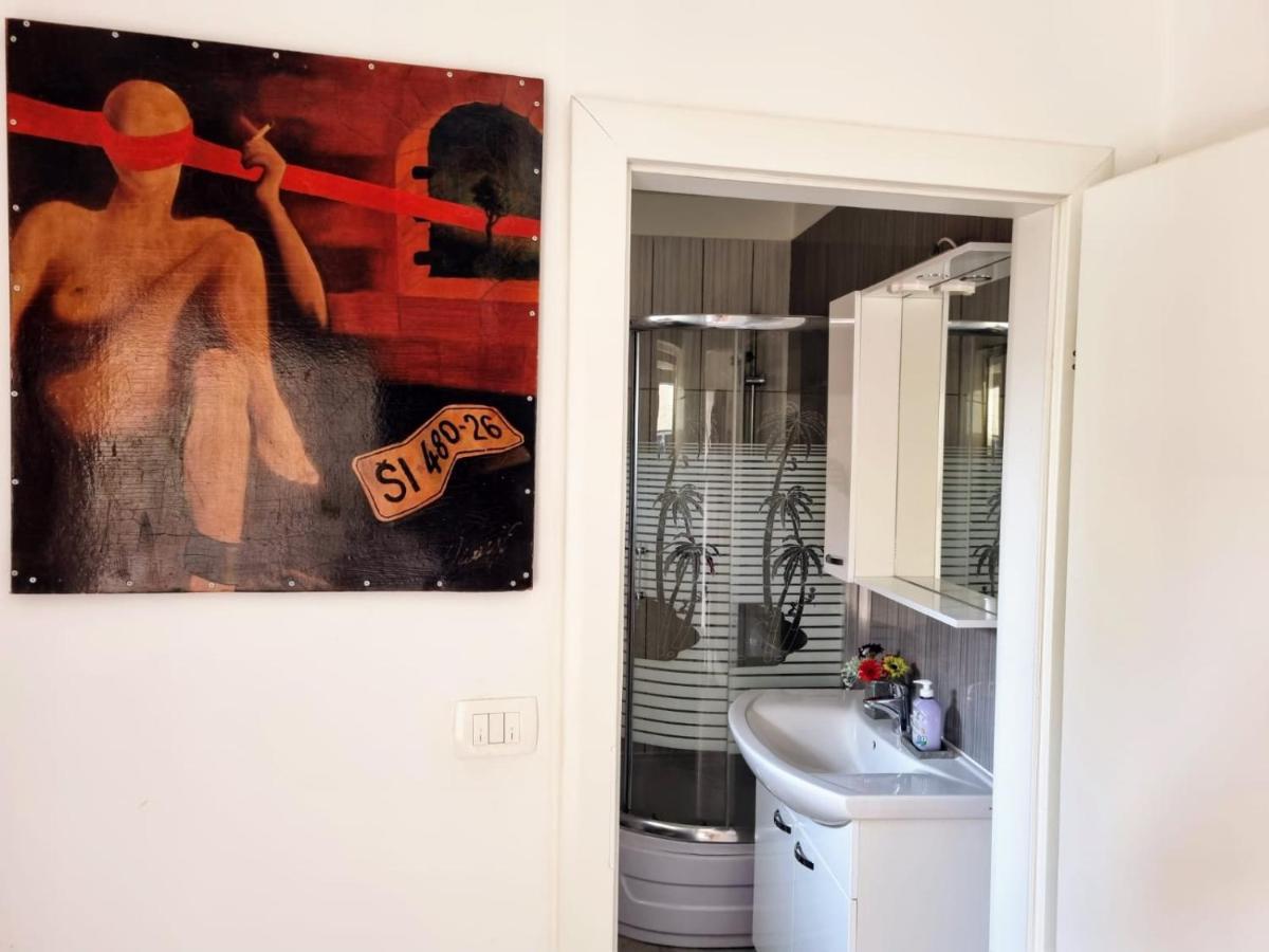 Glorianita Sweethome,Centro, Free Parking,Self Check- In 希贝尼克 外观 照片